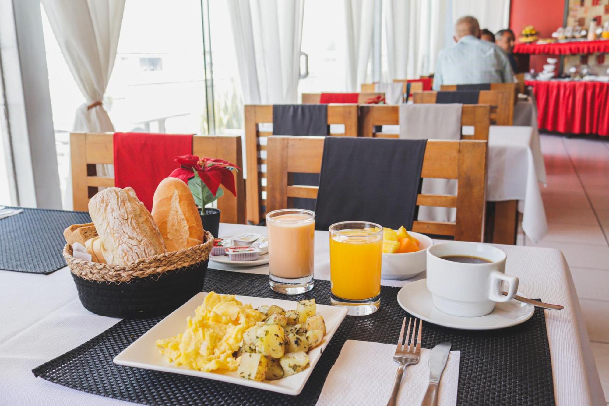 Hotel Boutique Runcu Miraflores Лима Экстерьер фото