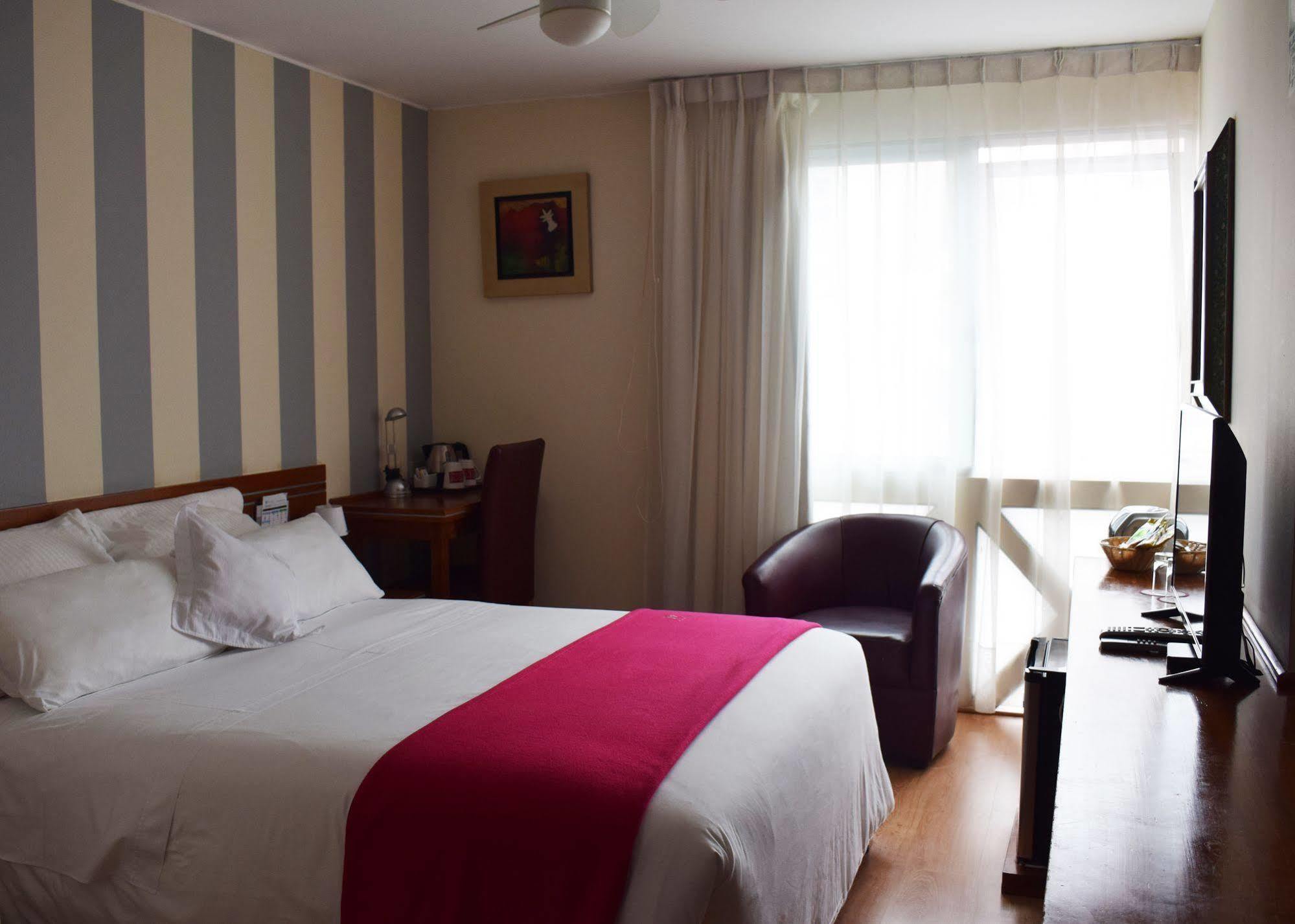 Hotel Boutique Runcu Miraflores Лима Экстерьер фото